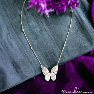 NWOT Bella Luce Simulated Diamond Sterling Silver 18” Sparkly Butterfly Necklace